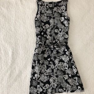 Cyle & Chloe lined vintage floral dress! S/M